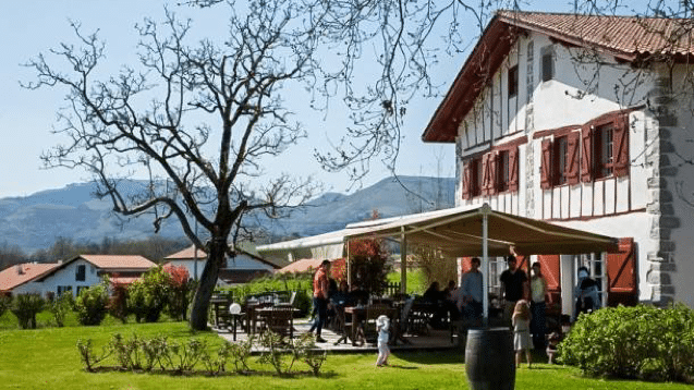 terrasse de La Ferme Lizarraga