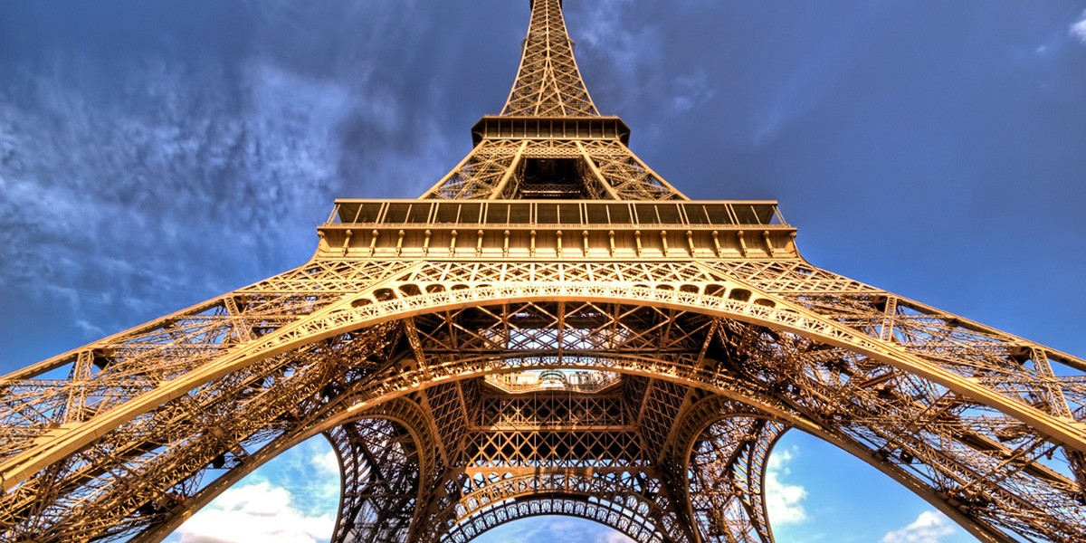Anton, Marx, Ducasse et la Tour Eiffel