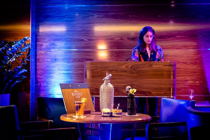 Martinez Bar