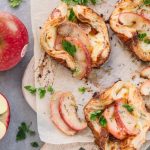 Feuilletés au brie et pommes Pink Lady