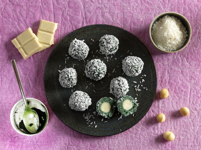 recette_de_truffes_de_chocolat_blanc_et_coco recette de Truffes de chocolat blanc et coco