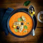 recette de Velouté de tomates au chèvre et olives