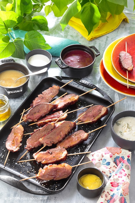 recette de Brochettes de magret aux 6 sauces