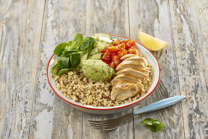 recette de Superbowl au quinoa gourmand et poulet