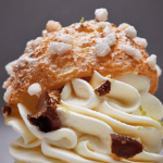 Choux à la chantilly