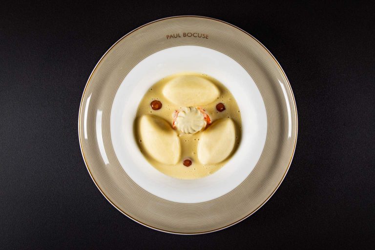 le restaurant Bocuse perd sa troisième étoile