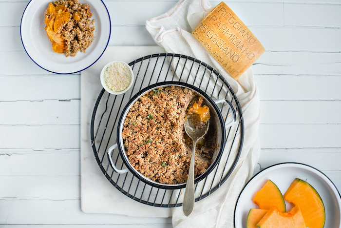 recette de Crumble de noisettes à la courge et Parmigiano