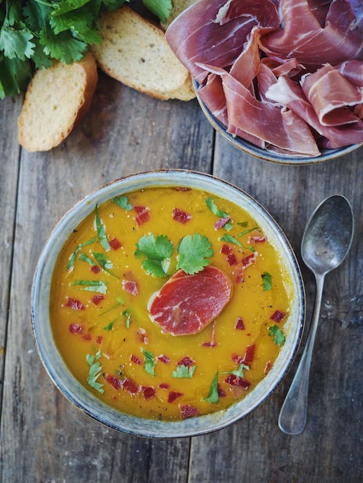 recette de Soupe de courge et chips de Serrano