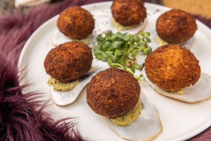 recette de Cromesquis d’huîtres au beurre de truffes