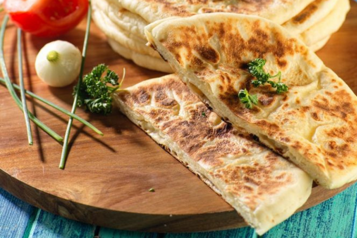 Naans au fromage