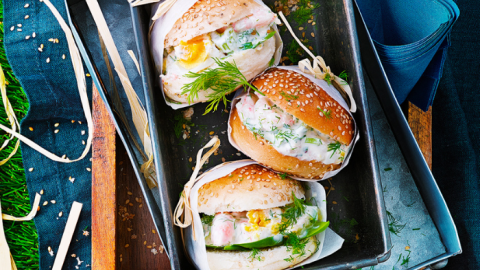Buns aux crevettes sauce yaourt