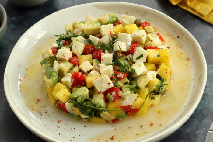 Tartare de mozzarella à la mangue