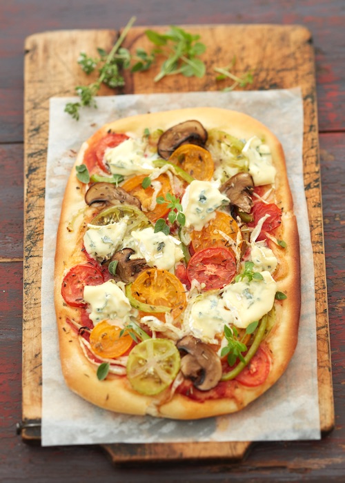 recette de Pizza aux légumes et au bleu