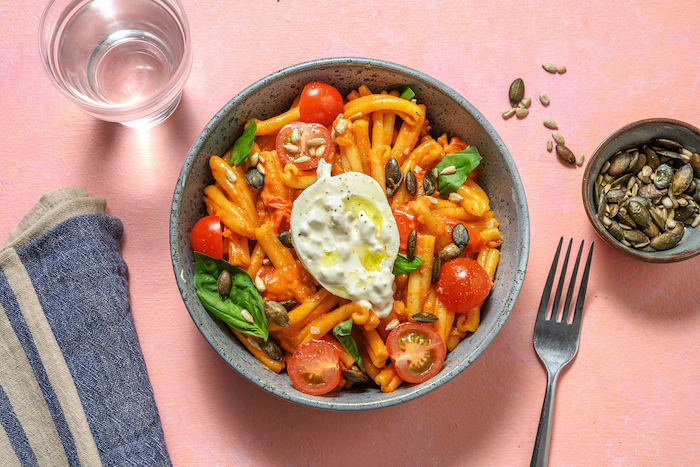 recette de Casarecce à la burrata et à la crème de tomates