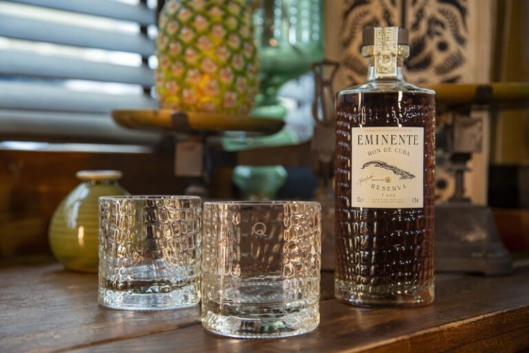 Eminente x Q de bouteilles