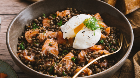 Salade de lentilles au saumon et oeuf