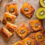 Gâteau renversé au kiwi