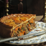 Tourte au sanglier et aux légumes d’hiver