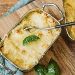 Mac and cheese aux cheddar