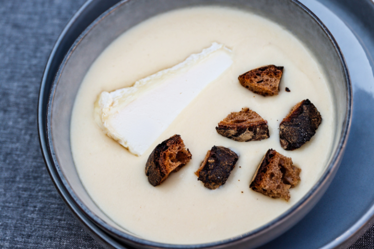 Velouté de salsifis au Pouligny