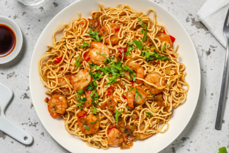 Nouilles épicées sautées aux crevettes