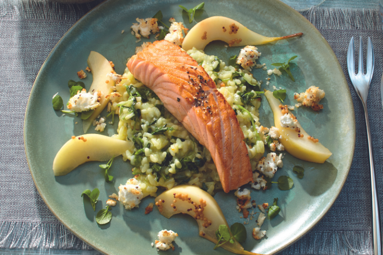 Filet de saumon sur risotto au cresson