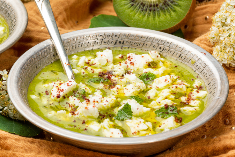 Gaspacho de kiwi