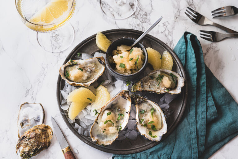 Huîtres au granité de pamplemousse