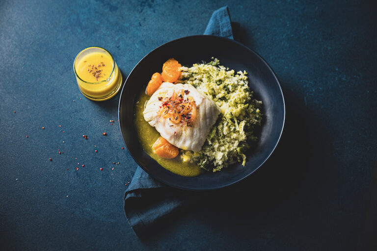 Skrei à la mandarine et embeurrée de chou