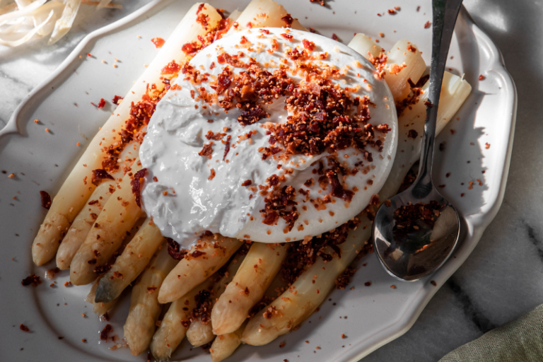 Asperges blanches à la burrata