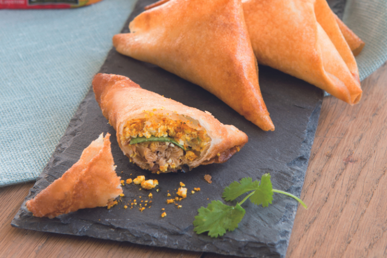Samossas aux sardines au piment de Cayenne
