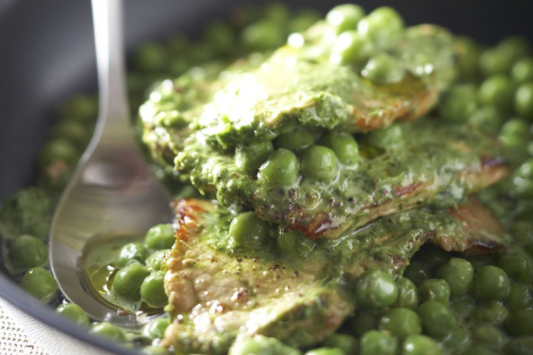 Escalopines de veau et petits pois