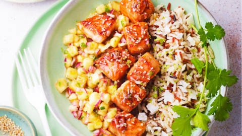saumon laqué et salsa de banane