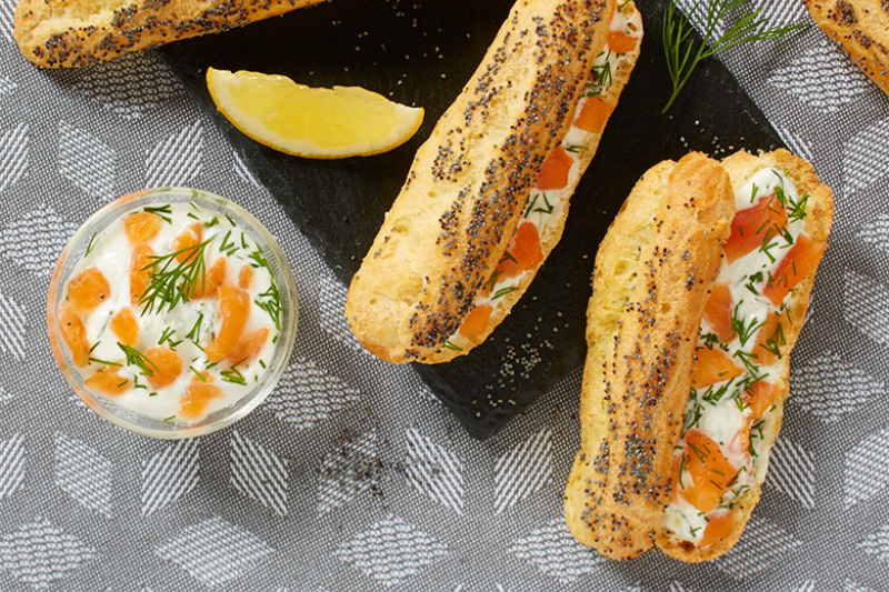 Mini éclairs à la truite fumée