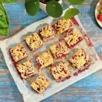 recette de Carrés de crumble à la fraise