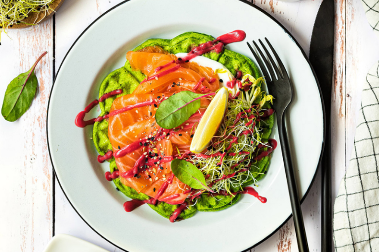 Gaufres vertes à la truite fumée