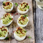 Oeufs mimosa au guacamole