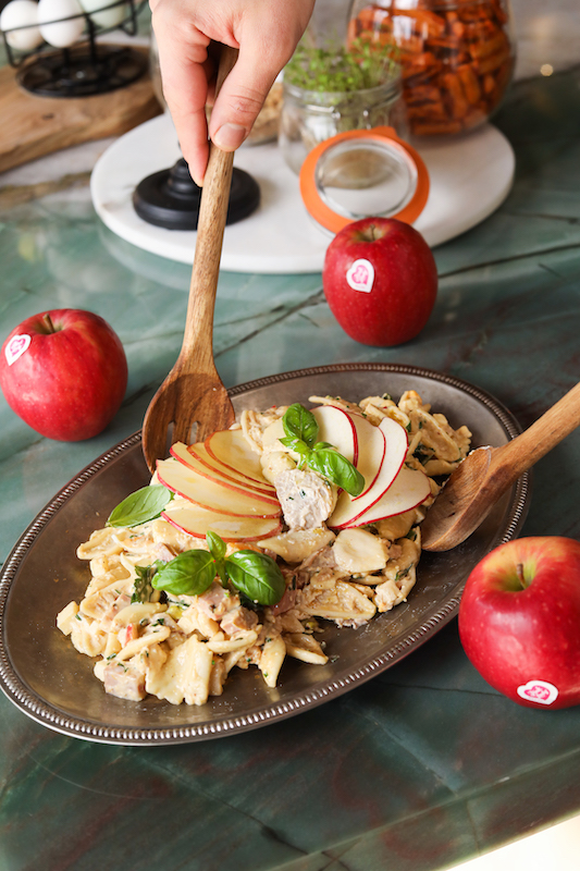 recette de Salade de pâtes au thon et pommes