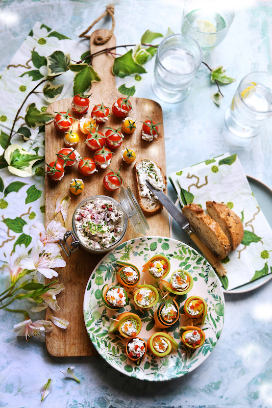 recette de Tomates fourrées et roulés multicolores