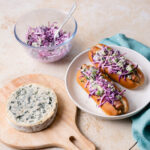 recette de Hot-dogs gourmets au coleslaw