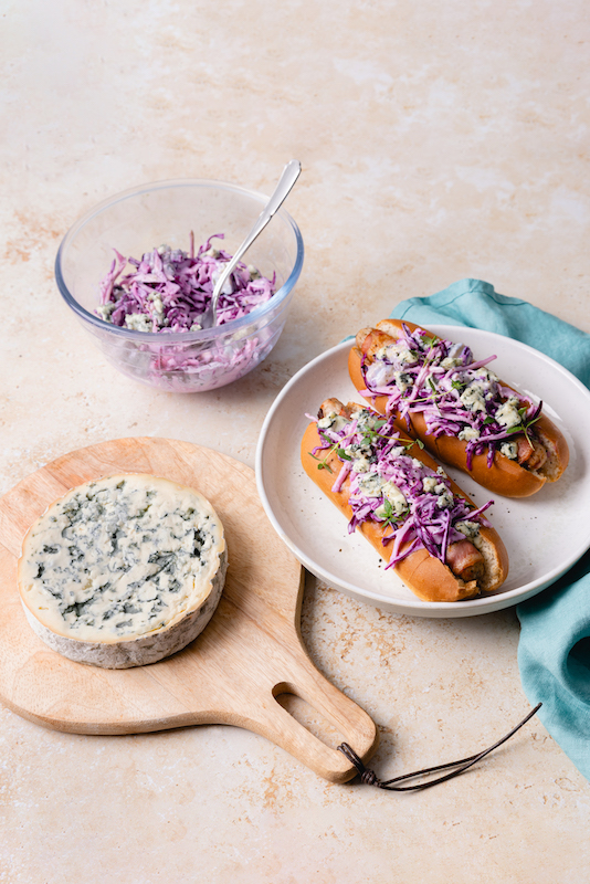 recette de Hot-dogs gourmets au coleslaw