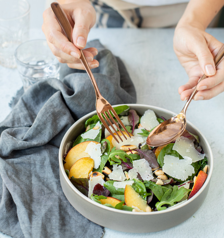 recette de Salade aux nectarines et Parmigiano Reggiano