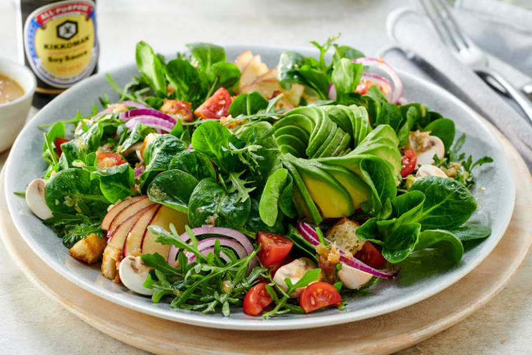 Salade de mâche et vinaigrette pomme