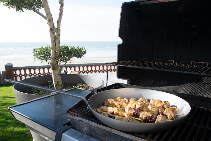 recette de Brochettes de quasi de veau aux prunes