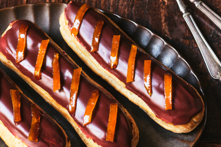 Eclairs au chocolat et oranges confites