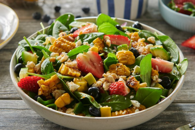 Salade aux épis de maïs grillés