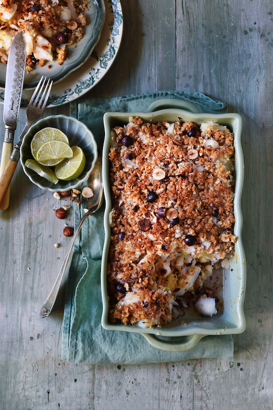 recette de Crumble de cabillaud au cantal et noisettes