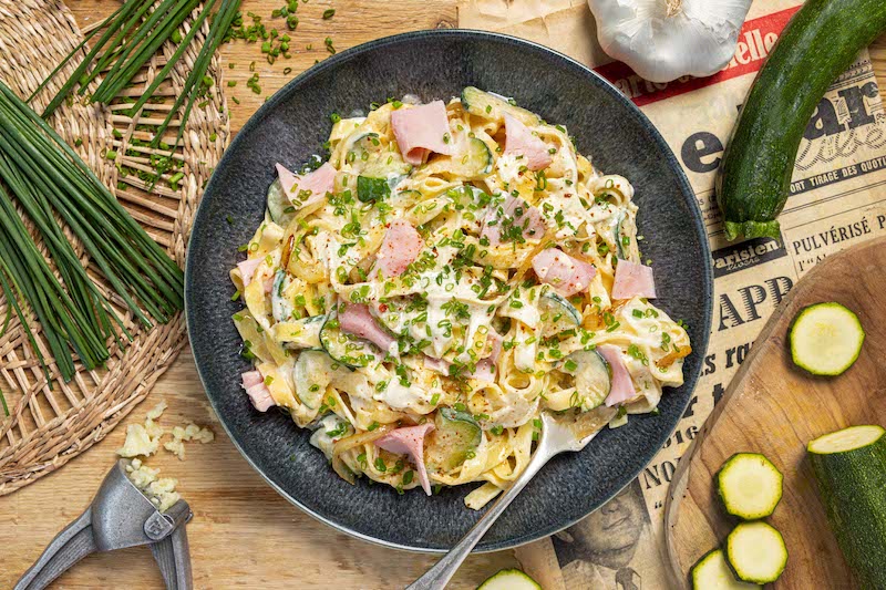 recette de Tagliatelle au jambon de Paris et ciboulette