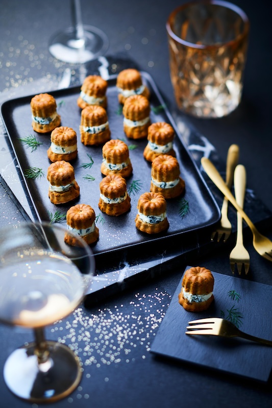 recette de Mini-cannelés au Saint Agur