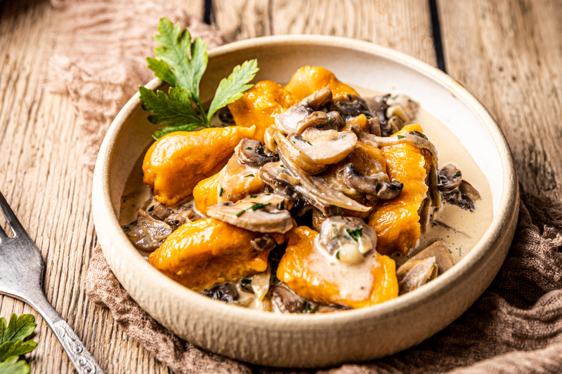 Gnocchi de patate douce aux champignons